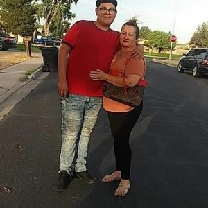 Meet your Posher, Yael